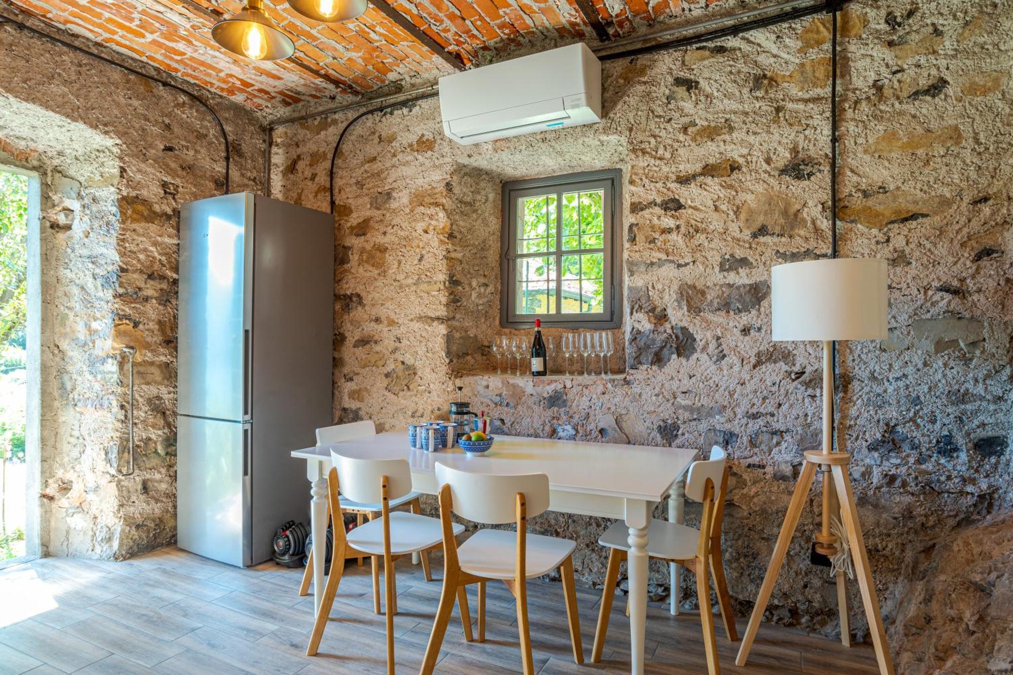 הוילה Casa Di Pietra מנאג'יו מראה חיצוני תמונה